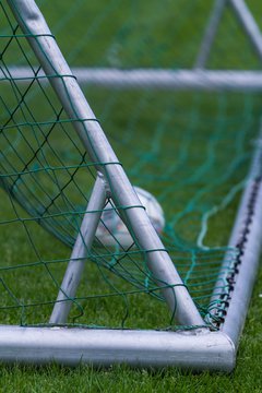 Bild 198 - B-Juniorinnen Kieler MTV - MTSV Olympia Neum�nster : Ergebnis: 0:10